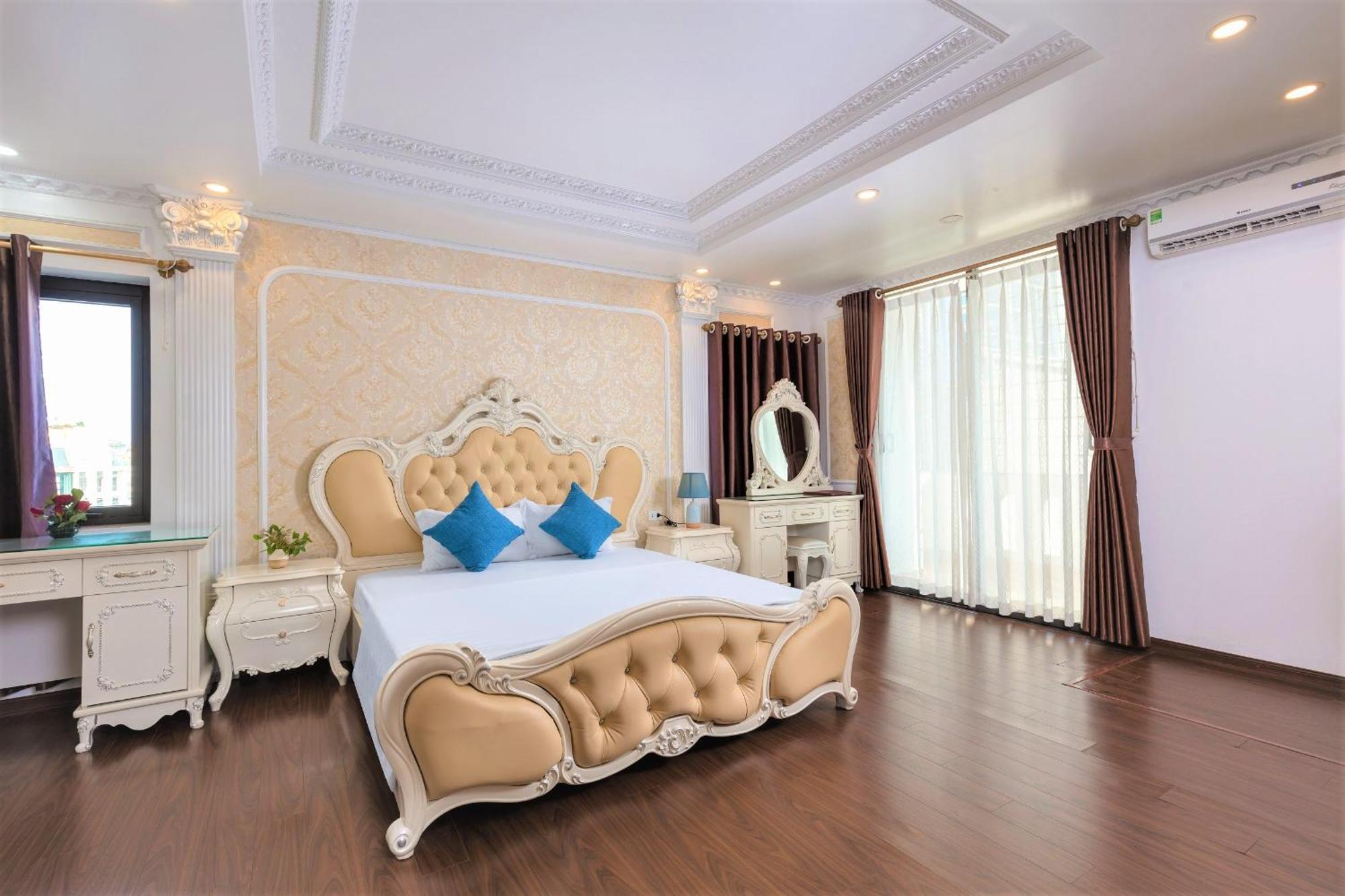 Phoenix Hotel Ha Long Exterior photo